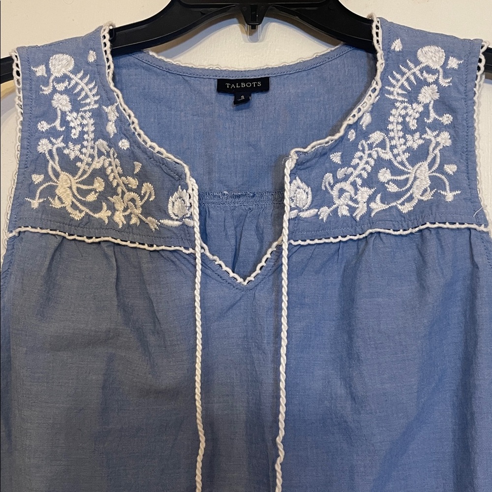 Talbots blue tank top with white embroidery tassels Size small NWOT - Picture 5 of 7